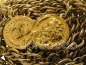 Preview: Beeindruckende 3-reihige CHANEL Kette mit ikonischen Münzen