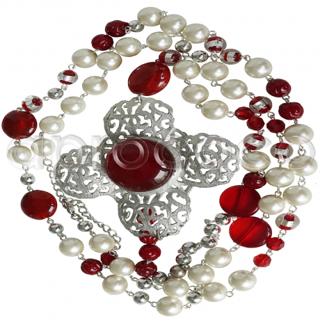 CHANEL silbern vintage GRIPOIX Kreuz Anhänger mit einer roten Perlenkette