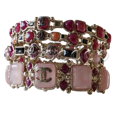 4 IMPOSANTE CHANEL 2012 Armbänder im Set – rosa pink schwarz