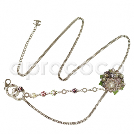 CHANEL 2005 Blumen Gürtel Kette – Kristalle, Emaile, Perlen und Ketten