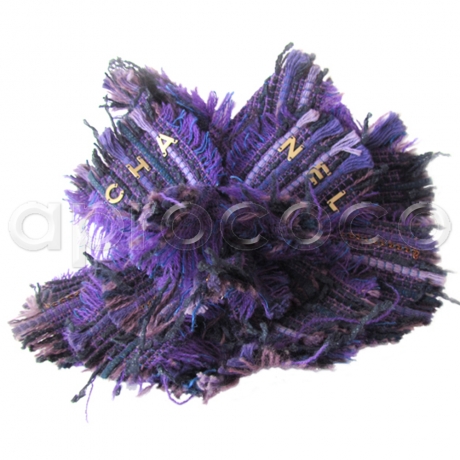 XL CHANEL Kamelie Brosche Pin – violettes Tweed & sagenhafte Fransen