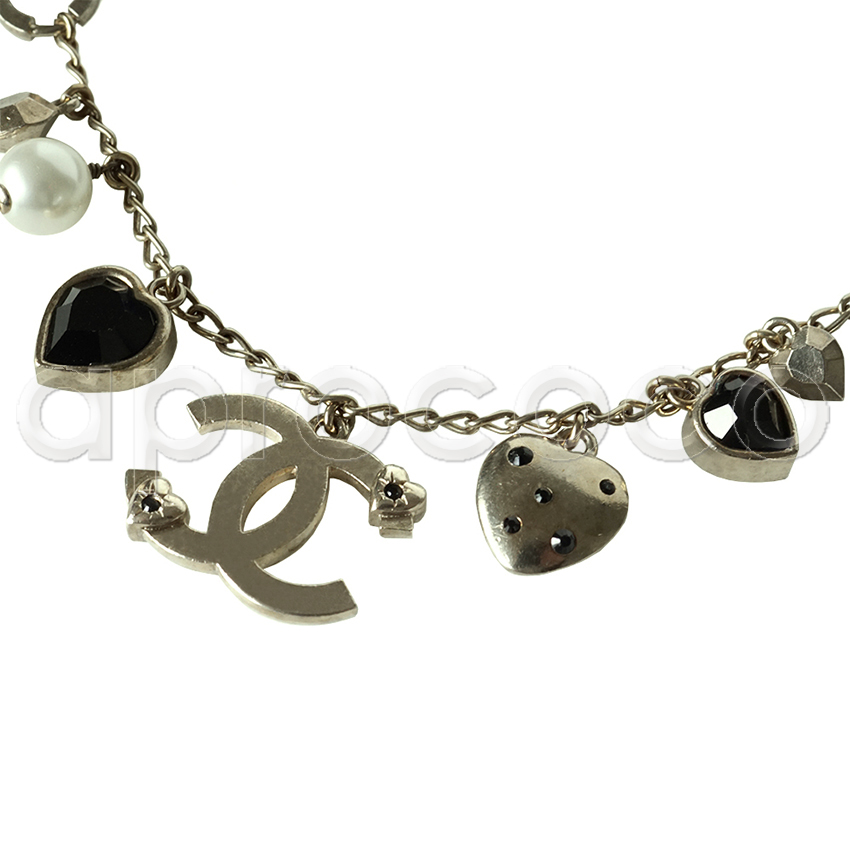 aprococo - 2x CHANEL multi-charm HEARTS & PEARLS double-sided