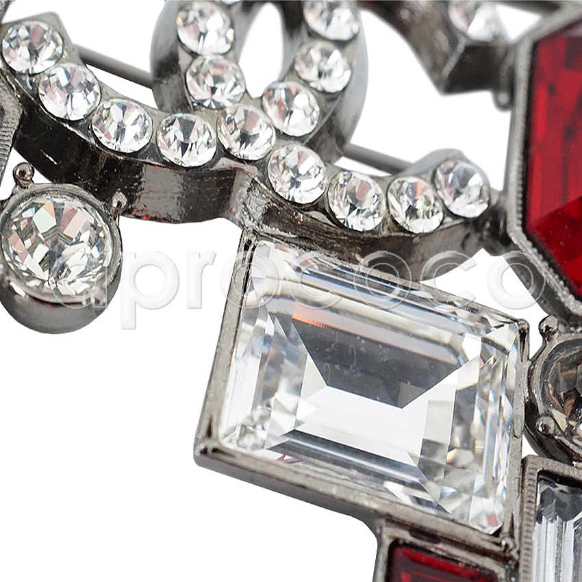 Susan Caplan Vintage Chanel Swarovski Crystal Interlocking CC Logo Brooch,  Dated Circa 1980s
