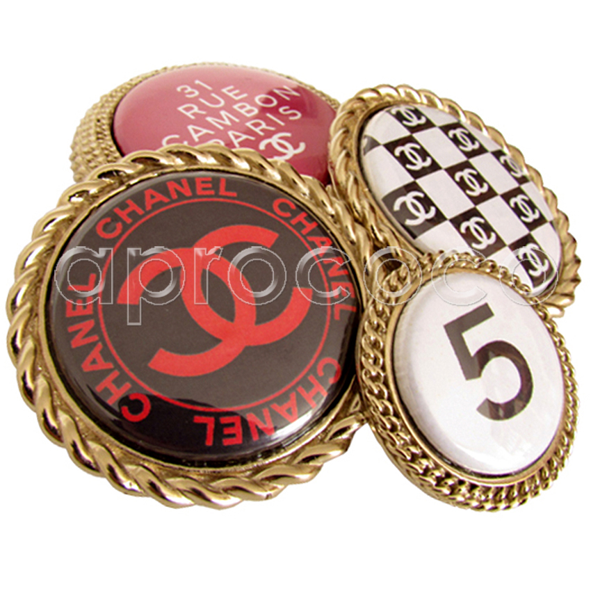 aprococo - CHANEL quadruple logo button brooch Pin extra large!!! with  Icons Logos