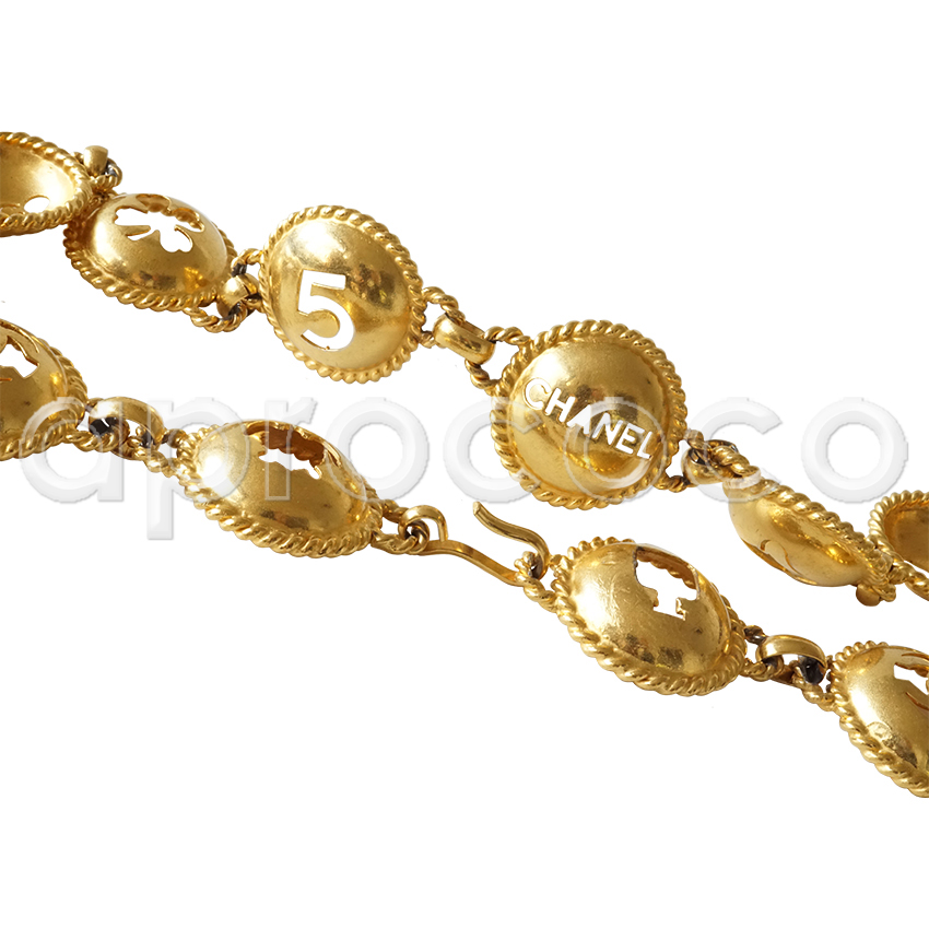 aprococo - CHANEL vintage Belt~Necklace with domed cut-out signature  medallions all around