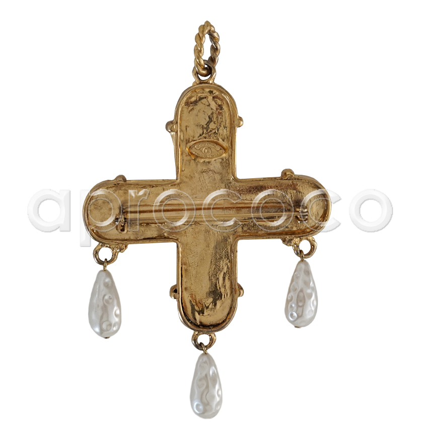 Vintage Chanel Gripoix Clover Maltese Cross CC Brooch – Recess