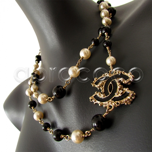 aprococo - CHANEL 2012 Pearl & Black Beads long Necklace Sautoir