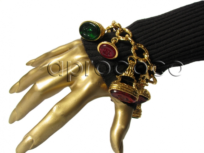Vintage CHANEL Gripoix Quilted Cuff Bracelet 